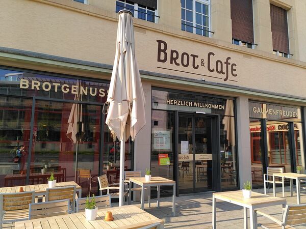 Brot & Cafe