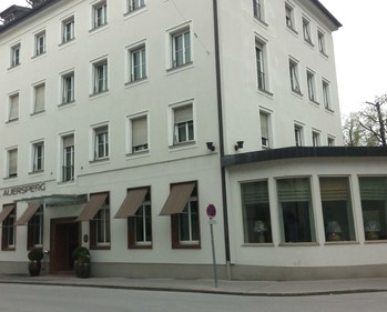 Hotel Auersperg